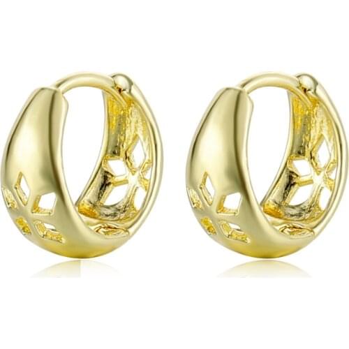 Simple Style Mini Hoop Earrings For Women Shiny 14K Golden Hollow Flower Small Huggie Tiny Earring Stud Piercing Accessory Gifts