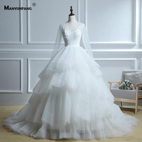 Luxury O-Neck 3D Flowers Tiered Chapel Train Bridal Ball Gown High-End Zipper Back Full Sleeve Embroidery Appliques Prom Dress