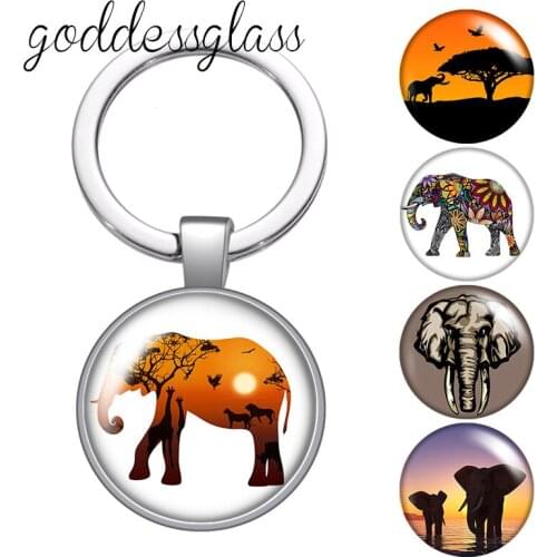 Elephant Love animals Thai elephants Round glass cabochon keychain Bag Car key chain Ring Holder Charms keychains for gift