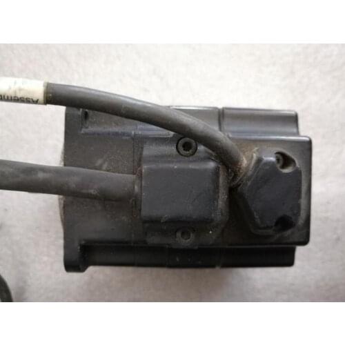 P50B05005DXS0DM servo motor , used in good condition . 80% appearance new , good working , free shipping