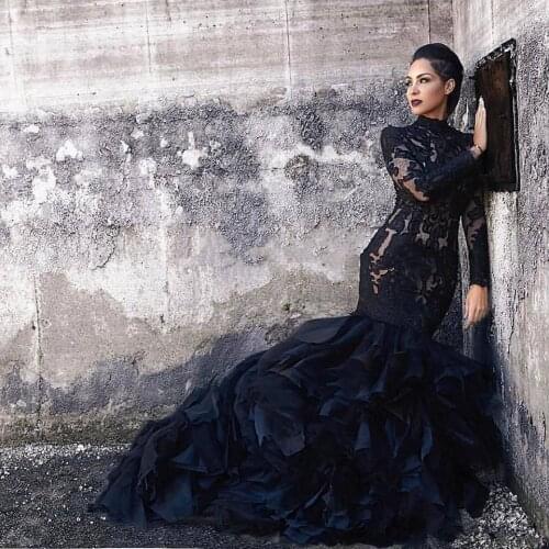 Vintage Black Wedding Dress High Neck Long Sleeves Lace Applique Gothic Victorian Formal Dresses Ruffle Trains