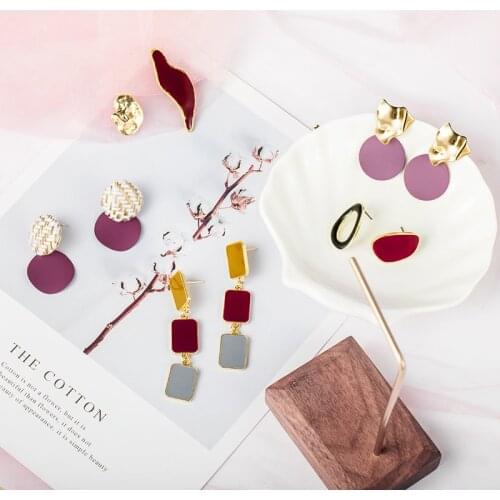 LOVR 2019 New Korean Drop Earrings for women Fashion Irregular Geometric Vintage Classic Asymmetric Dangle Earrings Jewelry