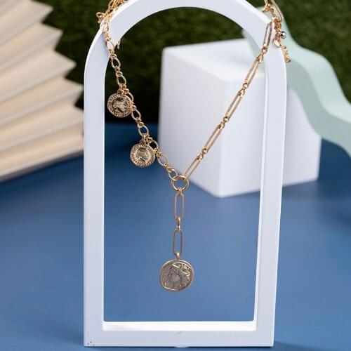 WEALTHYBOO Women's Medallions