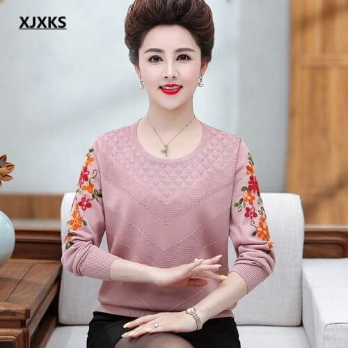 XJXKS 2021 autumn new fashion embroidery women sweater delicate diamond comfortable wool women knitted sweater