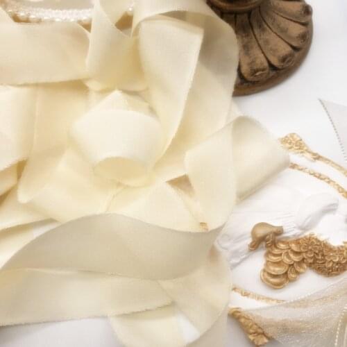 Classic Series High quality 5Meters 100% Silk Frayed Raw Edges Torn Ribbon for invitation,bridal bouguets,wedding decor,gif