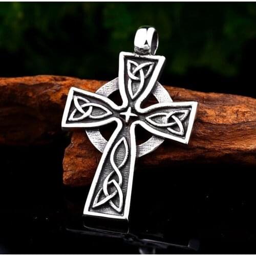 New Retro Cross Shape Pendant Necklace Mens Necklace Fashion Metal Map Pendant Accessories Party Jewelry