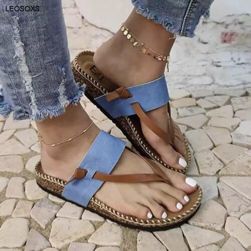Large Size Flip Flops Women Summer 2021 New Style Flip Flops Fashion Flat Sandals Slippers Women Low Heels 1-3 Cm