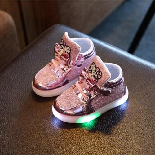 New Spring Autumn Winter Childrens Sneakers Kids Shoes Chaussure Enfant Girls Shoes With LED Light Boots