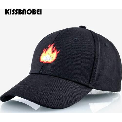 Outdoor Golf Baseball Cap Men Casual 100Cotton Hats High Quality Women Snapback Caps Embroidery Flame Pattern Bone Lovers Gorras