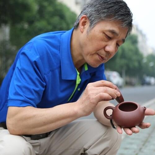 Yixing are recommended by pure manual teapot of ceramic kung fu tea set household ball hole xi shi stone gourd ladle pot