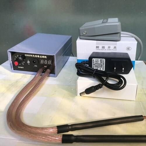 Christmas Tree Wood Music Box Mini Rotating Carnival Musical Box Xmas Party Gift Home Table Decoration