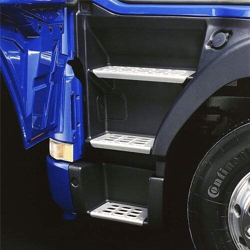 Metal Door Pedal Side Pedal Plate for TAMIYA 1/14 Trailer Tractor Volvo FH12 RC Track Upgrade Accessories