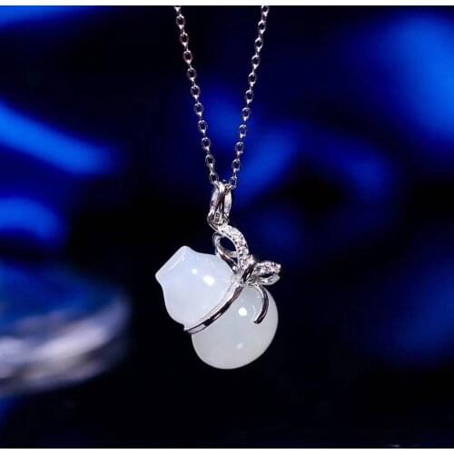 Boutique jewelry Natural hetian jade pendant, 925 silver jewelry wholesale natural Hetian jade hulu
