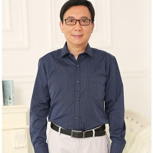 Middle aged and old mens long sleeve shirt fathers comfortable version loose shirt mens long sleeve non iron casual shirt