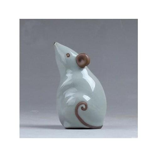 Factory outlet kiln cartoon mouse horse and chicken porcelain tea pets safety packing oolong tea accessory