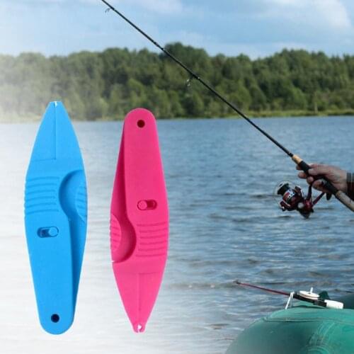 Outdoor Fishing ABS Plastic Serrated Jaw Hand Portable Earthworm Clip Gripper Fishing Bait Lure Clamp Mini Red Worm Clip