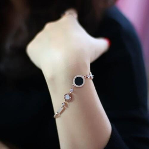 Simple Personality Roman Black and White Fritillary Titanium Steel Bracelet Feminine Temperament Fashion Hipster Rose Gold Brace