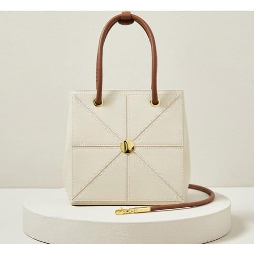 2021 Luxury Fashion Designer Handbags Waist Bag Bolsa Shoulder Bag Messenger Bag Square Bag Geometric Bag Womens Bag