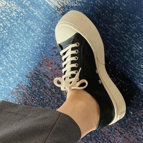 Soft Rubber Bottom Platform White Shoes Women Casual Flats Ladies Sneakers Autumn Single Flat Shoes Female Zapatillas Mujer