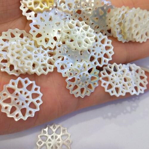Natural White Shell Pendant Round Hollow Flower Carved Exquisite Charms For Jewelry Making DIY Earring Necklace Accessories