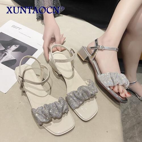 2021 New Brand Womans Crystal Ladies Sandals Square Heels Sandals Shoes for Women Summer Casual Black Beach Shoes Silver