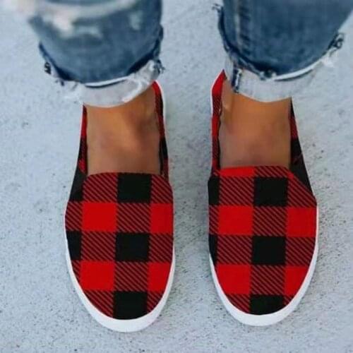 2021 Women Shoes Casual Sneakers Platform Shoes Cartoon Anime Flat Shoes Women Round Toe Shallow Canvas Shoes Large Size 36-43