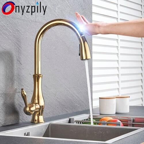 Golden Smart Touch On Kitchen Faucet Sensor 360 Rotation Pull Out Single Handle Mixer Tap Two Water Modes Sink Crane Hot Cold