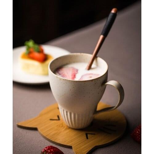 Nordic pineapple coffee mug home living room water cup creative ceramics Chinese retro cup breakfast oatmeal mug 200ml CE / EU