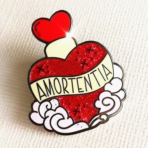 Cartoons Sweet Red Heart Bottle of Amortentia Enamel Brooch Pin Backpack Hat Bag Lapel Pins Badges Fashion Jewelry Accessories
