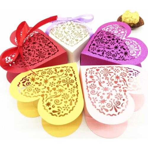 10 Pcs/set Love Heart Party Wedding Hollow Carriage Baby Shower Favors Gifts Candy Boxes Love shape 5Z SH153