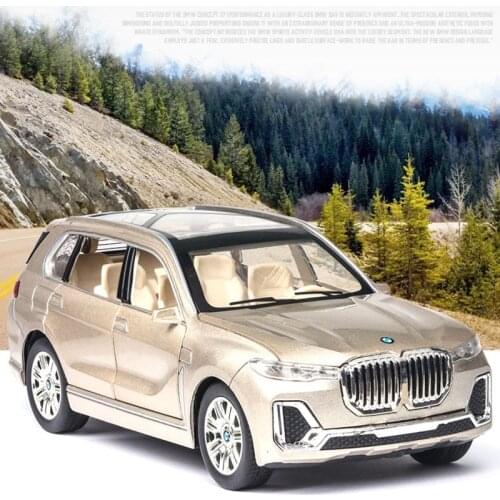 1:24 Model Alloy Car X7 Die Cast Toy With LED Light Pull Back Simulation Collection Metal Diecast Car Gifts Toys for children