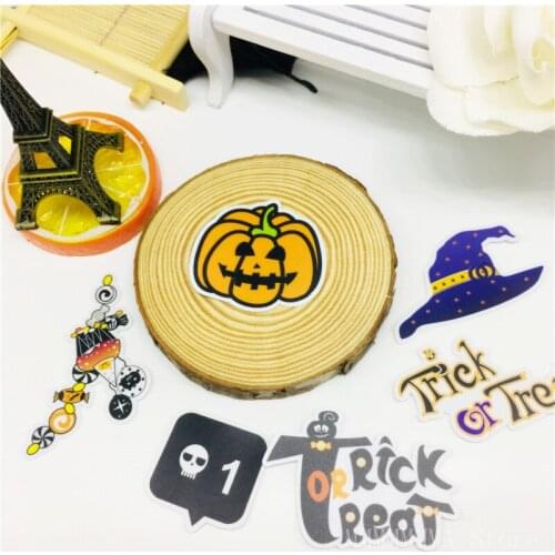 30 PCS Christmas decorati Sticker Anime Icon Cute Decals Stickers Gifts for Children to Laptop Suitcase Guitar Fridge Bicycle