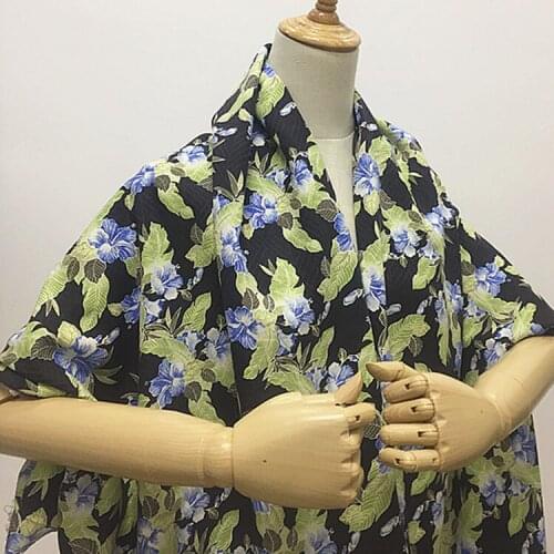 Floral print black pure spun silk fabric heavier pure silk fabric similar to cotton,SRS083