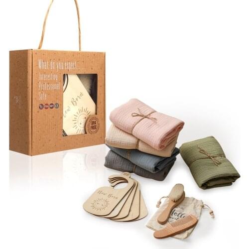 Baby Bath Toys Set Milestones Cards Baby Brush Comb Double Sided Cotton Bath Towel Newborn Photography Supplies Birth Gifts Box