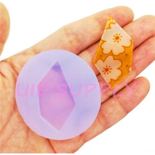 BYL508U 52.8mm x 20.9mm Pentagonal Cabochon Silicone Mold Fondant Cake Decoration Candy Resin Clay Earrings Necklace Craft Soap