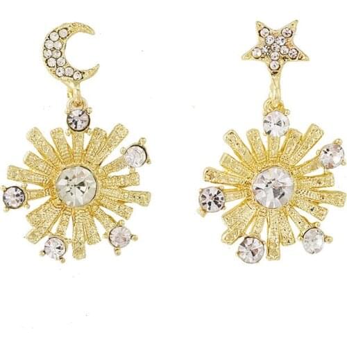 New Earrings Fashion Jewelry Asymmetric Crystal Star Moon Retro Temperament Statement Earrings Wholesale Earrings For Women