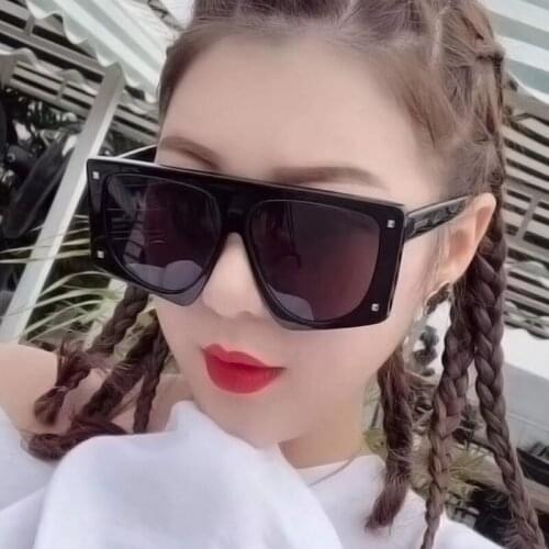 2020 Oversized Women Sunglasses Fashion Black Sun Glasses Big Frame Windproof Shades Men Flat Top Driving Goggles Eyewear UV400