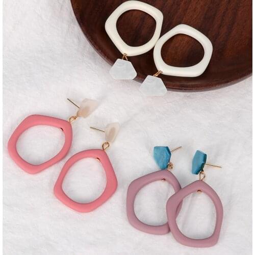 Womens Korean Twisted Simple Pure Gold Pearl Drape Earrings for Women Fashion Petite Circle Statement cross Earrings Jewelry