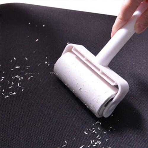 Pet Hair Brush Sticky Roller Sticky Dust Paper Tearable Adhesive Brush Clothes Lint Brush Hair Remover Clothes Roller