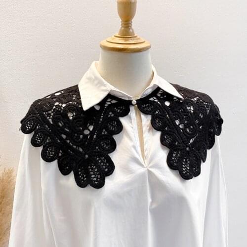 Faux Pearl Button Cotton Shawl Fake Collar Necklace Women Hollow Out Floral Lace Lapel Half Shirt Multicolor Mini Cape
