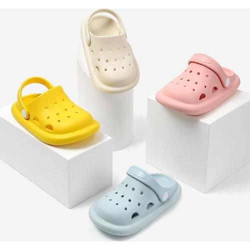 Smally Slippers For Girls
