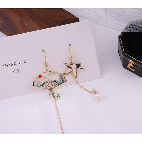 Womens Earrings Chinese Style Folding Fan Modeling Crane Vintage Metal Retro Earrings 2021 Trendy Fashion Female Jewelry
