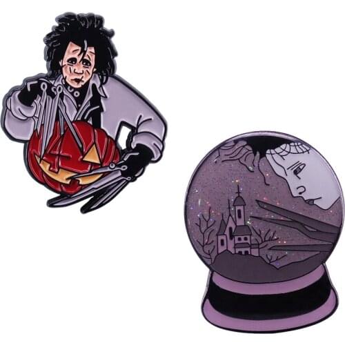 Edward Scissorhands Halloween Brooch Sad Castle Snow Globe Glitter Pin Classic Movie Fans Gift