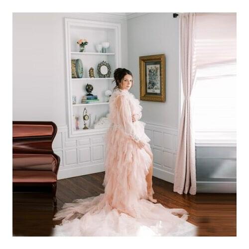 Extra Puffy Maternity Dresses Long Sleeves See Thru Tiered Ruffles Lace V Neck Pregnancy Photo Shoot Dressing Gowns