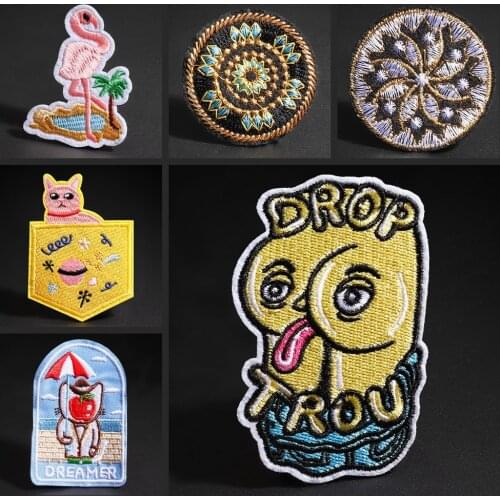Fashion patches cartoon animals Pink bird kitten T-shirt jeans Decorative Decal Mending holes in clothes Ironing sewing badge