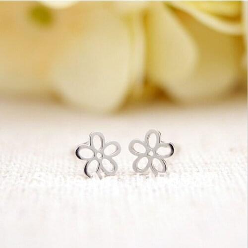 Fashion Hollow out Design Five Leaves Flower Stud Earrings