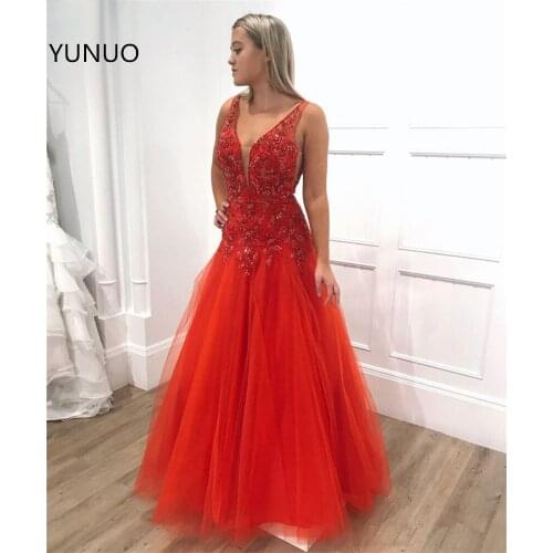YUNUO Red Illusion Deep V Neck вечерние платья Prom Dresses Floor Length Evening Gowns for Women Custom vestidos de noite
