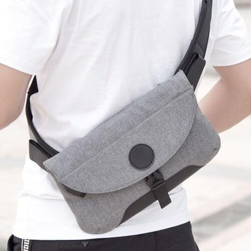 Mans handbag over his shoulder mens Messenger bag outdoor sports chest bag casual multi-function phone wallet storage bag