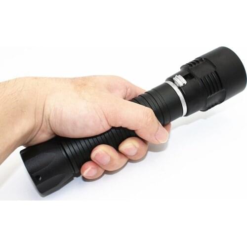 XHP50 2500LM LED Diving Flashlight Tactical Underwater Dive Torch Waterproof Scuba Lanterna + 26650 Battery + Charger