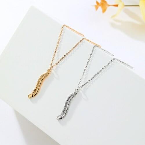 Harong Medical Spine Necklace Pendant Chain Medicine Nurse Metal Women Vertebra Necklaces Jewelry for Student Graduation Gifts
